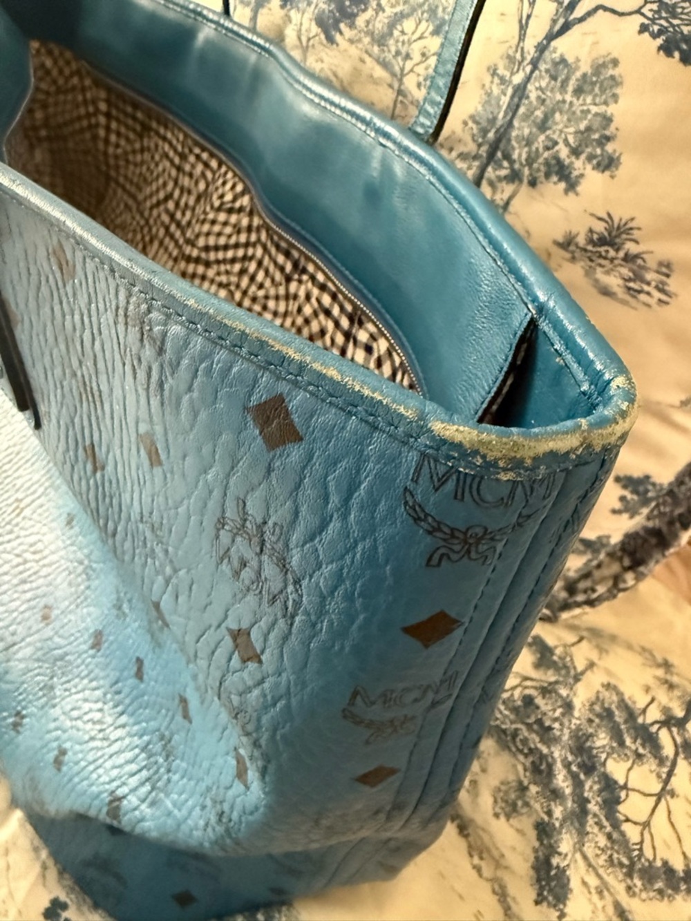 MCM Teal Blue Logo-Print Leather Tote - Picture 3 of 5